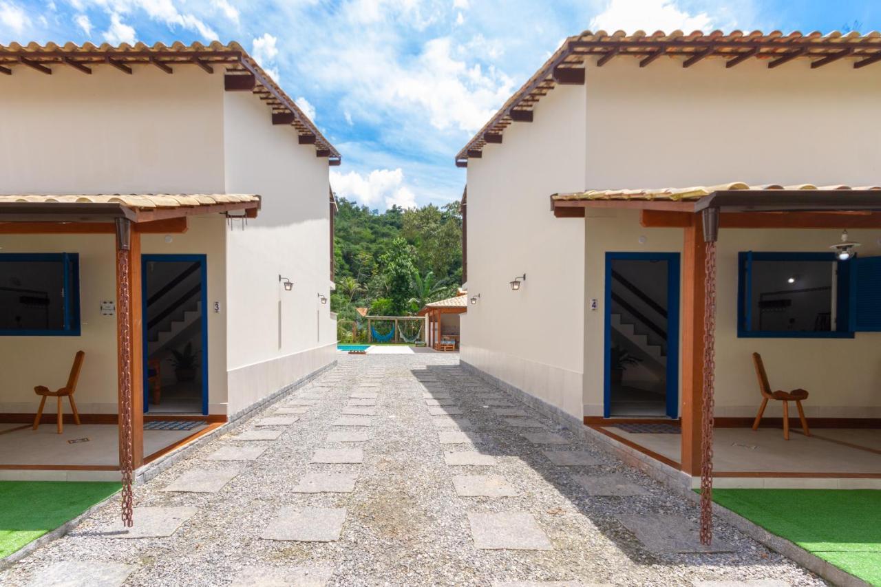 Casa em vila com piscina e acesso à cachoeira Paraty Exterior foto