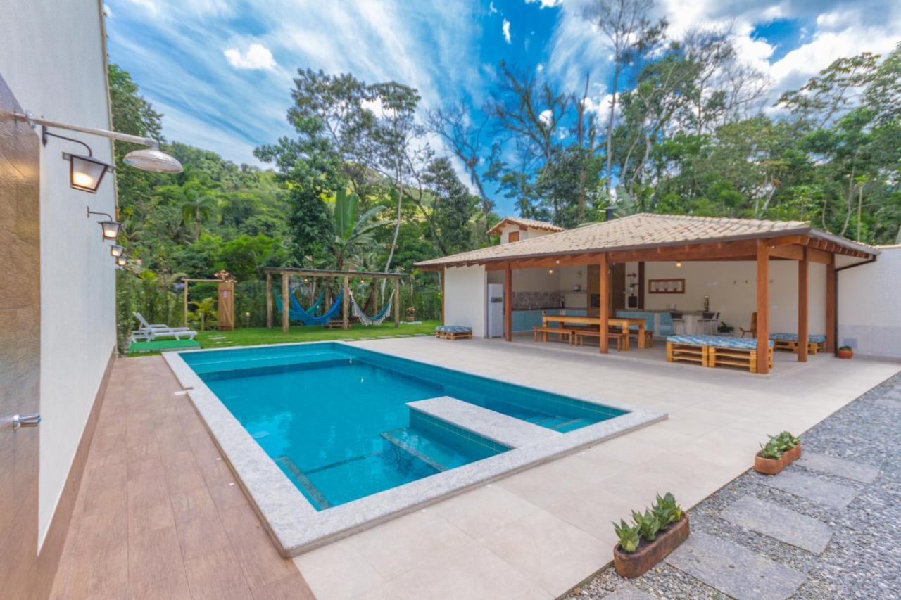 Casa em vila com piscina e acesso à cachoeira Paraty Exterior foto