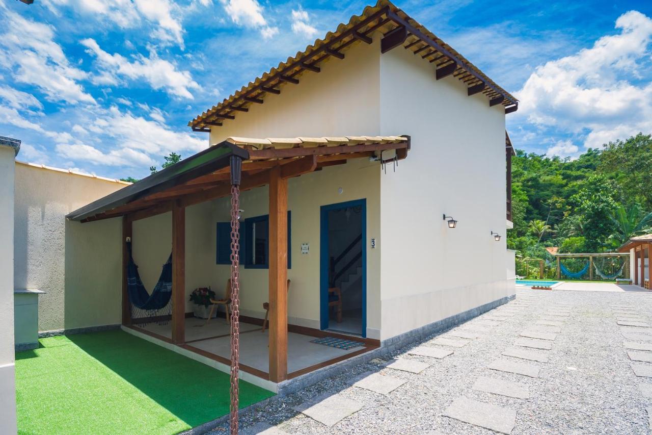 Casa em vila com piscina e acesso à cachoeira Paraty Exterior foto